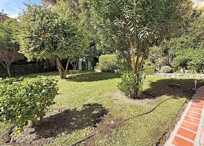 Апартаменты Bahamas Modern In Burriana By South Costa Нерха