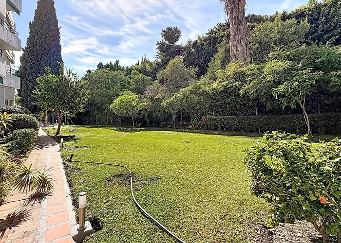 Bahamas Modern In Burriana By South Costa *